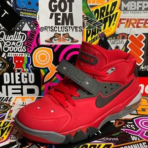 NIKE AIR FORCE MAX 2013 - MENS 8.5 HYPE SNEAKERS